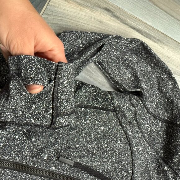 Lululemon Hooded Define Jacket Size 4 - Picture 3 of 7